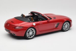 Mercedes SLS AMG R197 Roadster Le Mans Roșu Minichamps 1:18 100039030 Metal - imaginea 3 din 8