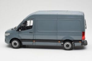 Mercedes Sprinter W907 Albastru-Gri Norev 1:18 183423 Metal - imaginea 4 din 7