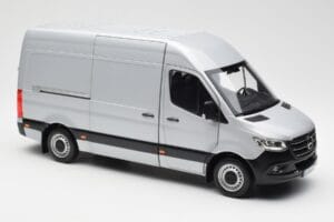 Mercedes Sprinter W907 Argintiu Norev 1:18 183424 Metal - imaginea 6 din 8