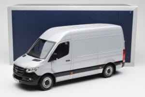 Mercedes Sprinter W907 Argintiu Norev 1:18 183424 Metal - imaginea 8 din 8