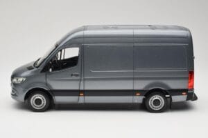 Mercedes Sprinter W907 Furgon Selenite Grey Metallic Norev 1:18 B66004163 Metal - imaginea 4 din 8
