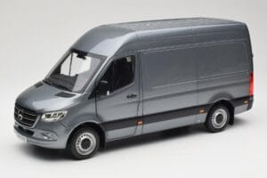 Mercedes Sprinter W907 Furgon Selenite Grey Metallic Norev 1:18 B66004163 Metal