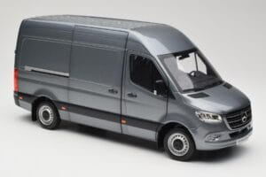 Mercedes Sprinter W907 Furgon Selenite Grey Metallic Norev 1:18 B66004163 Metal - imaginea 6 din 8