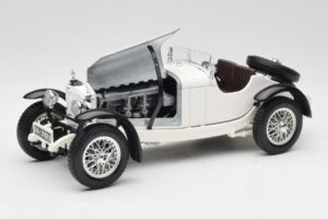 Mercedes SSKL Alb Bburago 1:18 3002 Metal - imaginea 2 din 8