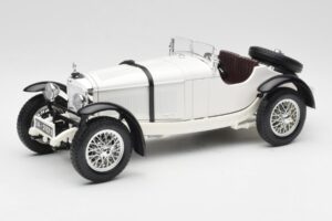 Mercedes SSKL Alb Bburago 1:18 3002 Metal
