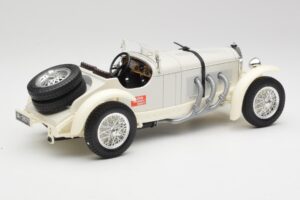 Mercedes SSKL Alb & Crem Bburago 1:18 3002-M1 Metal - imaginea 2 din 6