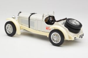 Mercedes SSKL Alb & Crem Bburago 1:18 3002-M1 Metal - imaginea 5 din 6