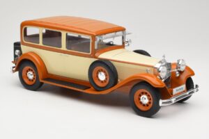 Mercedes Type Nurburg W08 460/460K Bej MCG 1:18 MCG18034 Metal - imaginea 4 din 6