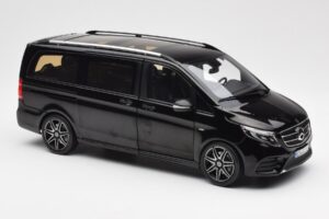 Mercedes V-Class W447 AMG Line Negru Norev 1:18 183860 Metal - imaginea 5 din 6