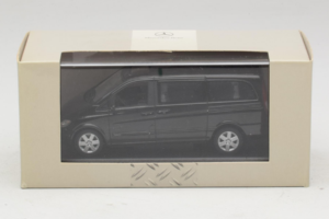 Mercedes Viano W639 Atlantis Blue Minichamps 1:43 B67871200 Metal - imaginea 4 din 4