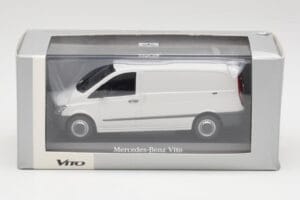 Mercedes Vito Arctic Alb Minichamps 1:43 B66960524 Metal - imaginea 4 din 4