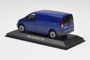 Mercedes Vito Atlantis Albastru Minichamps 1:43 B66960525 Metal - imaginea 3 din 4