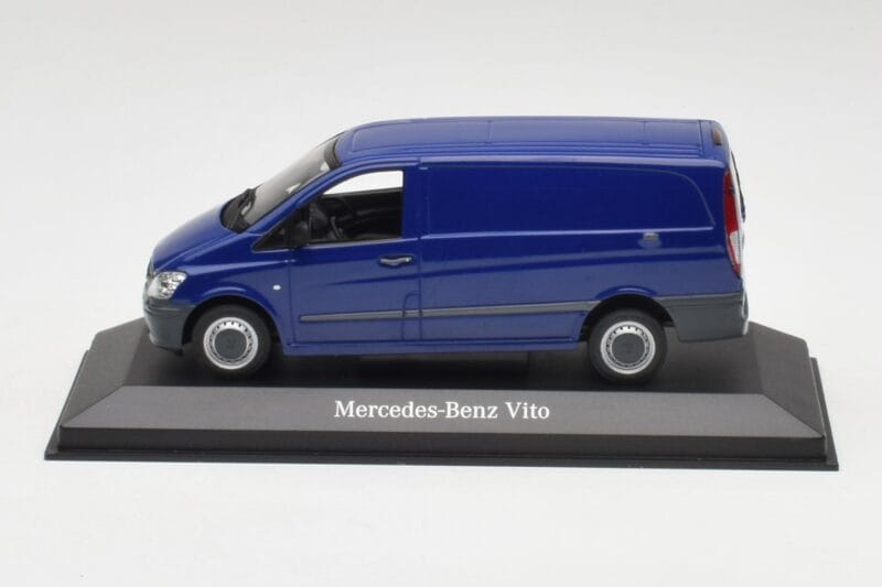 Mercedes Vito Atlantis Albastru Minichamps 1:43 Mercedes Vito Atlantis Albastru Minichamps 1:43 B66960525 Metal
