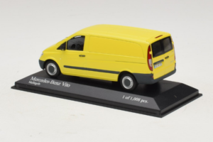 Mercedes Vito Kastenwagen Galben Minichamps 1:43 400032260 Metal - imaginea 3 din 4