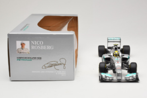 Mercedes W03 #8 N. Rosberg Mercedes AMG Petronas 2012 Minichamps 1:18 110120008 Metal - imaginea 6 din 7