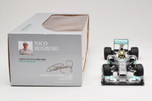 Mercedes W03 #8 N. Rosberg Mercedes AMG Petronas Showcar 2012 Minichamps 1:18 110120078 Metal - imaginea 6 din 7