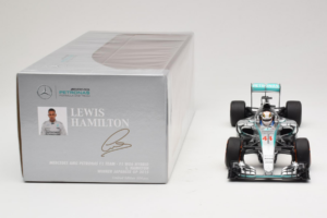 Mercedes W06 #44 L. Hamilton Mercedes AMG Petronas Japanese Grand Prix Winner 2015 Minichamps 1:18 110150344 Metal - imaginea 6 din 7