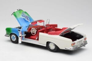 Mercedes 280SE W108 Tricolor Maisto 1:18 56014 Metal - imaginea 5 din 8