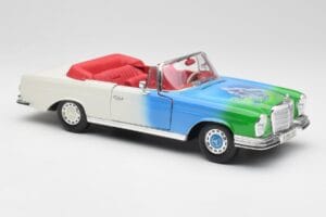 Mercedes 280SE W108 Tricolor Maisto 1:18 56014 Metal - imaginea 6 din 8