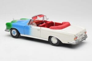 Mercedes 280SE W108 Tricolor Maisto 1:18 56014 Metal - imaginea 7 din 8