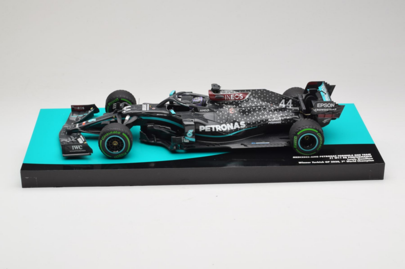 Mercedes W11 #44 L. Hamilton Mercedes AMG Petronas Turkish Grand Prix Winner World Champion 2020 Minichamps 1:18 113201444 Ră