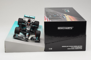 Mercedes W11 #63 G. Russell Mercedes AMG Petronas Sakhir Grand Prix 2020 Minichamps 1:18 113201663 Rășină - imaginea 6 din 7
