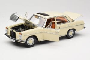 Mercedes W115 Strich 8 Crem Sun Star 1:18 4581 Metal - imaginea 2 din 8