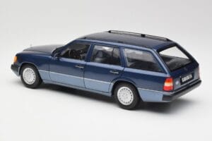Mercedes 300D W124 T-Modell Nautical Albastru Norev 1:18 183962 Metal - imaginea 7 din 8