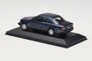 Mercedes W124 Albastru Închis Minichamps 1:43 MB006 Metal - imaginea 3 din 4