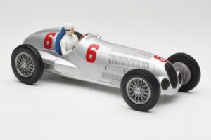 Mercedes W125 #6 Daimler-Benz AG R. Caracciola 2nd Place Eifel Race Nurburgring 1937 Minichamps 1:18 155373106 Metal - imaginea 4 din 6