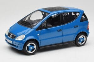 Mercedes A-Class W168 Azure Albastru Maisto 1:18 50311 Metal