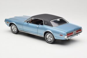 Mercury Cougar XR-7 Albastru Sun Star 1:18 1562 Metal - imaginea 7 din 8