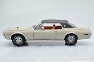 Mercury Cougar XR7-G Fawn Sun Star 1:18 1572 Metal - imaginea 4 din 8