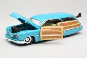 Mercury Merc Woodie Albastru Hot Wheels 1:18 27806 Metal - imaginea 2 din 8
