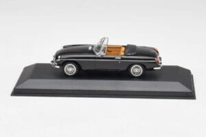MGB Cabriolet Negru Minichamps 1:43 430131030 Metal