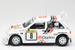MG Metro 6R4 #8 P. Eklund / D. Whittock Rally Finland 1986 Sun Star 1:18 5536 Metal - imaginea 4 din 8