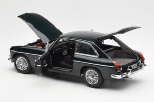 MGB GT Mk2 Coupe Racing Verde AUTOart 1:18 76602 Metal - imaginea 5 din 8