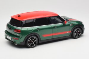 Mini Clubman JCW F54 British Racing Green Otto 1:18 OT1168 Rășină - imaginea 2 din 6