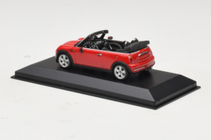 Mini Cooper R52 Cabriolet Roșu Minichamps 1:43 431138230 Metal - imaginea 3 din 4