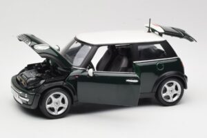 Mini Cooper Mk7 Verde Maisto 1:18 7271336 Metal - imaginea 2 din 8