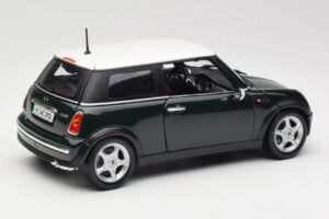 Mini Cooper Mk7 Verde Maisto 1:18 7271336 Metal - imaginea 3 din 8