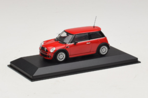 Mini Cooper One R50 Aero Roșu Minichamps 1:43 431138272 Metal - imaginea 3 din 4
