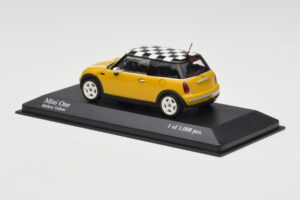 MINI One R50 Galben Minichamps 1:43 431138104 Metal - imaginea 3 din 5