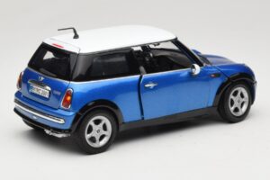 Mini Cooper R50 Albastru cu Acoperiș Alb Mondo Motors 1:18 MINI004 Metal - imaginea 3 din 8