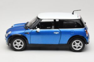 Mini Cooper R50 Albastru cu Acoperiș Alb Mondo Motors 1:18 MINI004 Metal - imaginea 4 din 8