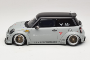 Mini Cooper R56 LB Works LB Nation Otto 1:18 OT1212 Rășină - imaginea 3 din 6