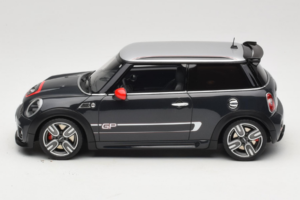 Mini John Cooper Works GP2 R56 Thunder Grey Otto 1:18 OT497 Rășină - imaginea 3 din 6