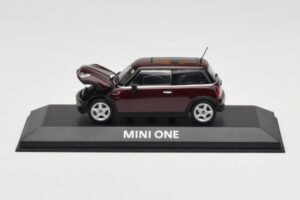 Mini One R50 Roșu Închis Cu Acoperiș Negru Minichamps 1:43 MINI008 Metal - imaginea 5 din 5