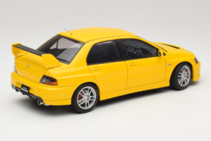 Mitsubishi Lancer Evolution IX GSR Galben AUTOart 1:18 77192 Metal - imaginea 3 din 8