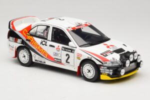 Mitsubishi Carisma GT Group N2 R. Burns / R. Reid RAC Rally 1997 Alb Otto 1:18 OT1192 Rășină - imaginea 4 din 6